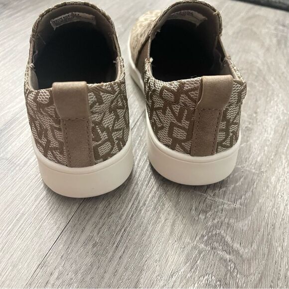 DKNY Girl’s Brown Cam Gore Logo Casual Platform Slip On Sneakers Size 1 - Picture 9 of 13